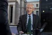 儋州宏观经济学教授兼实践者Stanley Fisher逝世 曾培养全球多位经济决策者