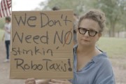 儋州特斯拉在得州奥斯汀遭遇抗议活动：反对马斯克Robotaxi计划